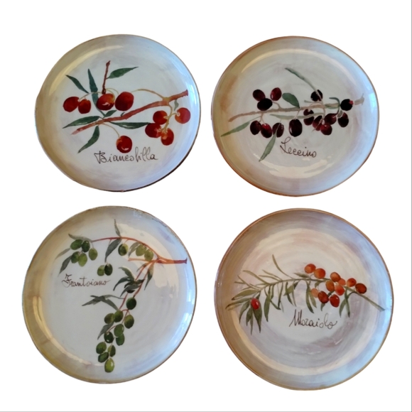 Crate&Barrell Appetizer Plates Olive Made in Italy 7" Earthenware - Picture 1 of 9